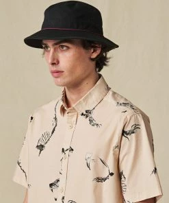 Brand new ???? Globe Dion Agius Bucket Hat Black GB7213900 ????